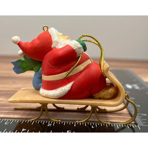 HTF 2016 HALLMARK KEEPSAKE ORNAMENT QG01454 SLEDDING SANTA BY KRISTINA GAUGHRAN - Picture 6 of 10